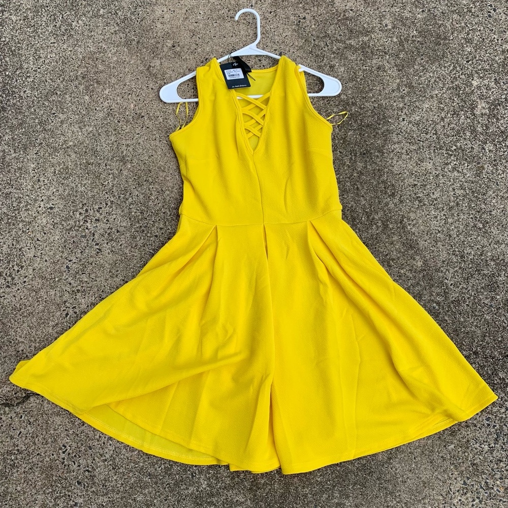 Yellow dress